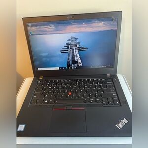 Lenovo Thinkpad Laptop T480 Intel Core i7 8th Gen 16GB 512GB SSD Windows 10 Pro